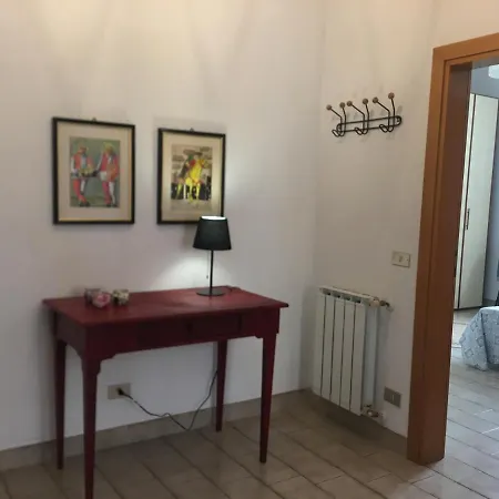 Carracci شقة *